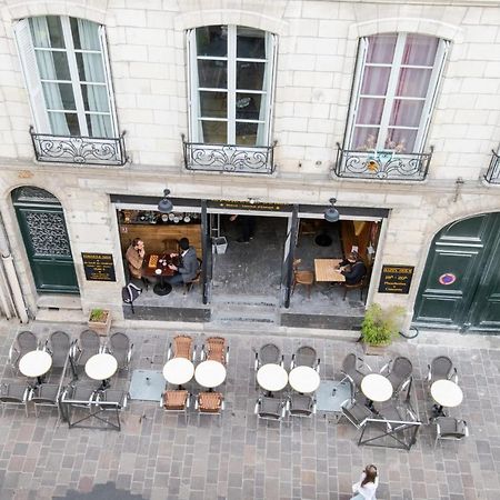 Recent Studio A Deux Pas Du Vieux Tours Apartment Exterior photo